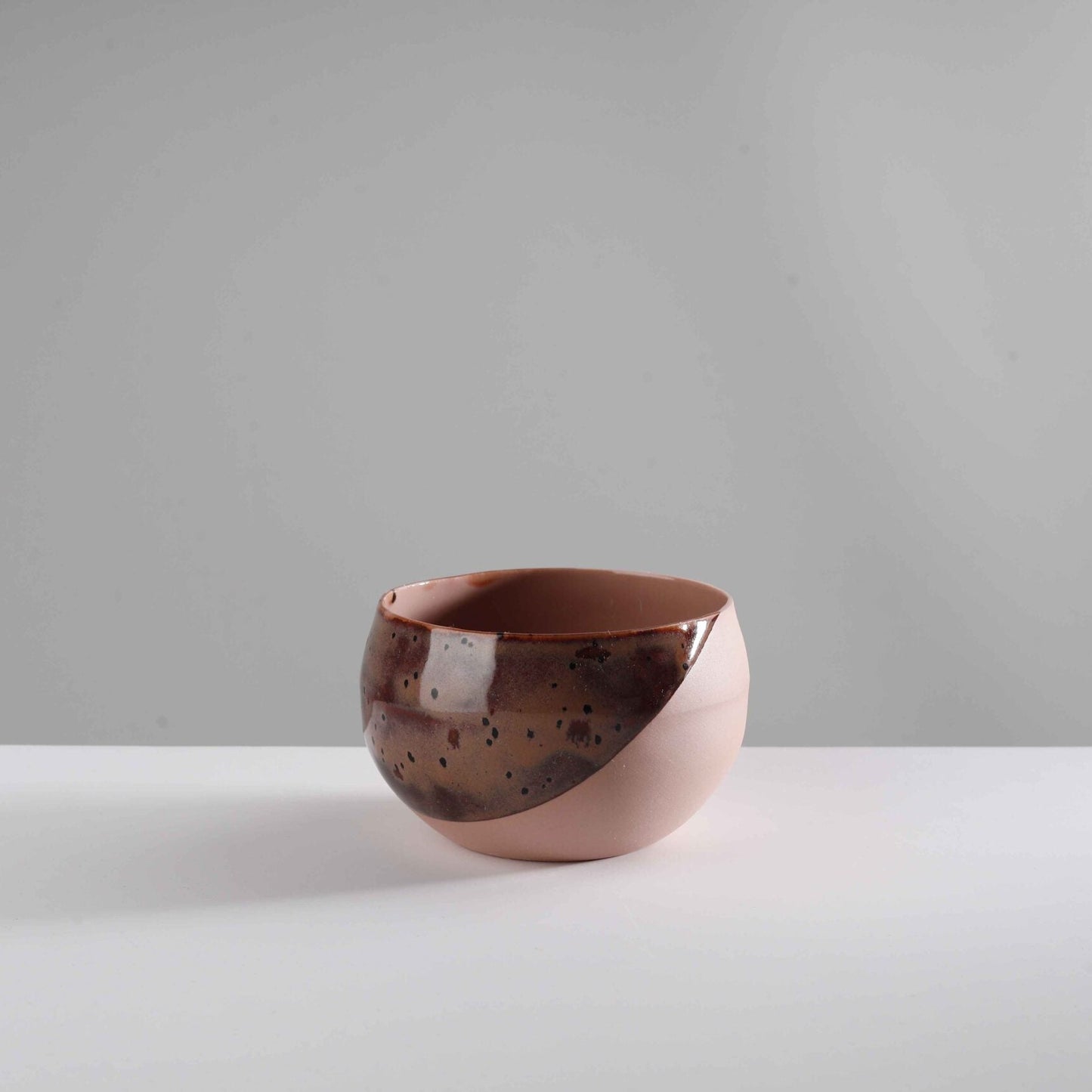 coco - speckled plum/curved