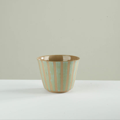 v shape - sage/stripes