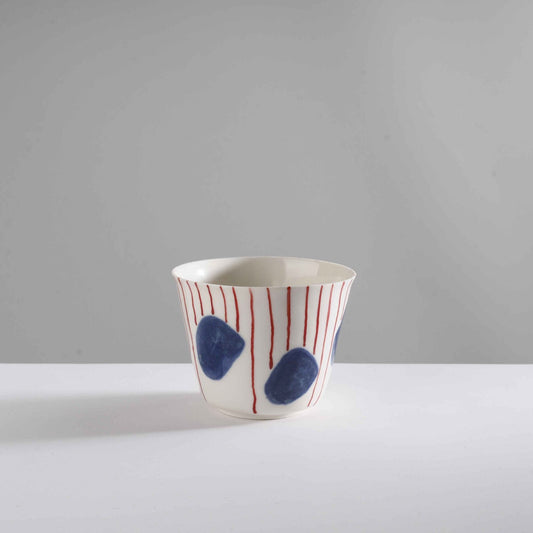 v shape - toad/red stripes